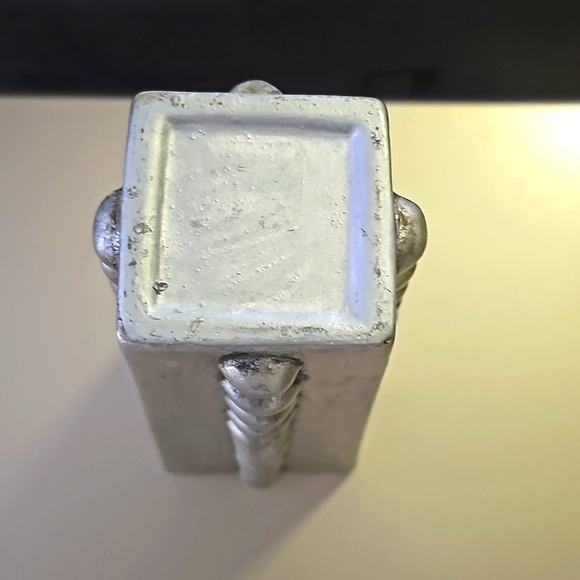 VINTAGE Unique Modern Heavy Silver Decorative Vase. Measures 12" x 4" - Picture 6 of 9